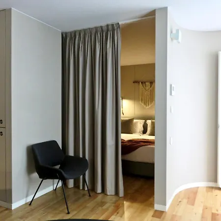 Serviced - Miragaia Ii 4*