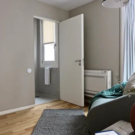 Serviced - Miragaia Ii Apartmanhotel Porto